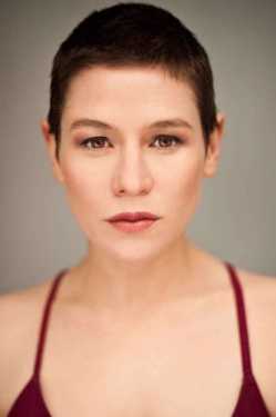 Yael Stone adatlap