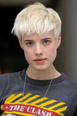 Agyness Deyn filmek