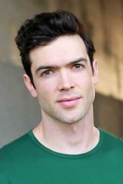 Ethan Peck adatlap