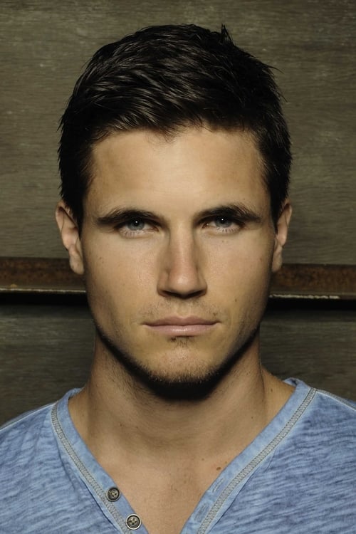 Robbie Amell adatlap