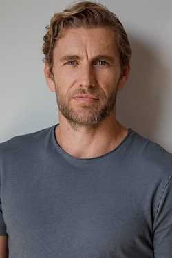 Brett Tucker filmek