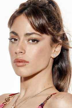 Tini Stoessel adatlap