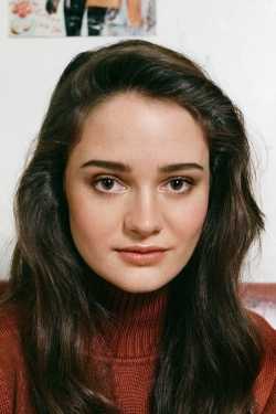 Aisling Franciosi adatlap