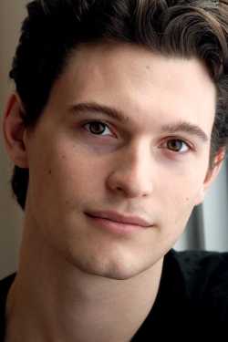 Bryan Dechart filmek