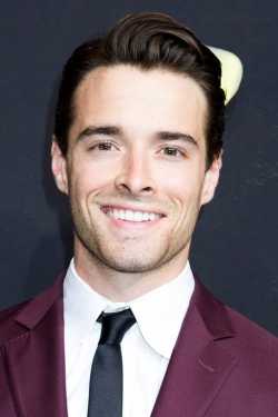 Corey Cott filmek