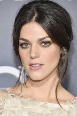 Callie Hernandez adatlap