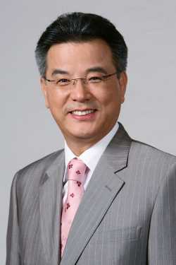 Kang Seok-woo adatlap