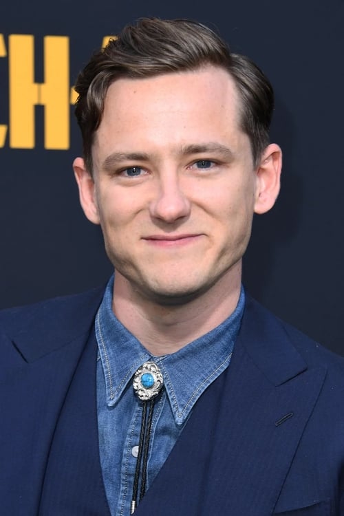 Lewis Pullman adatlap