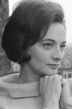 Jacqueline Hill adatlap