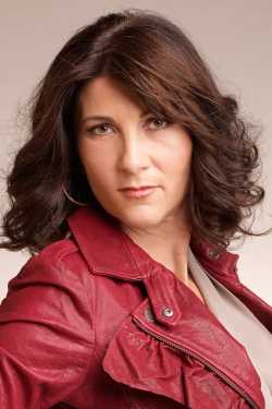 Eve Best adatlap