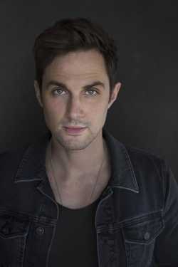 Andrew J. West adatlap