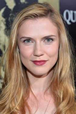 Sara Canning adatlap