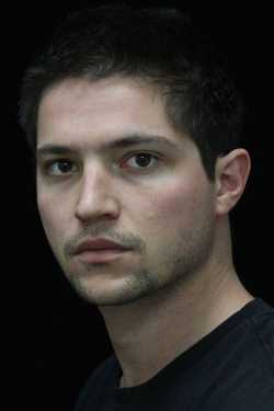 Thomas McDonell adatlap