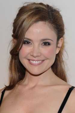 Reiko Aylesworth adatlap