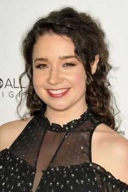 Sarah Steele filmek