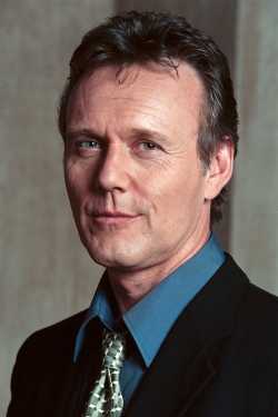 Anthony Stewart Head adatlap