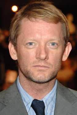 Douglas Henshall adatlap