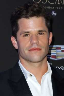 Charlie Carver filmek