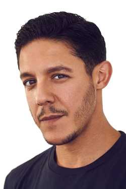 Theo Rossi adatlap