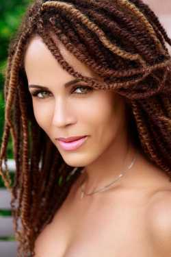 Nicole Ari Parker adatlap