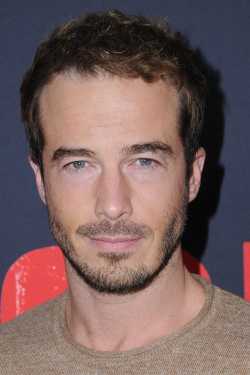 Ryan Carnes adatlap