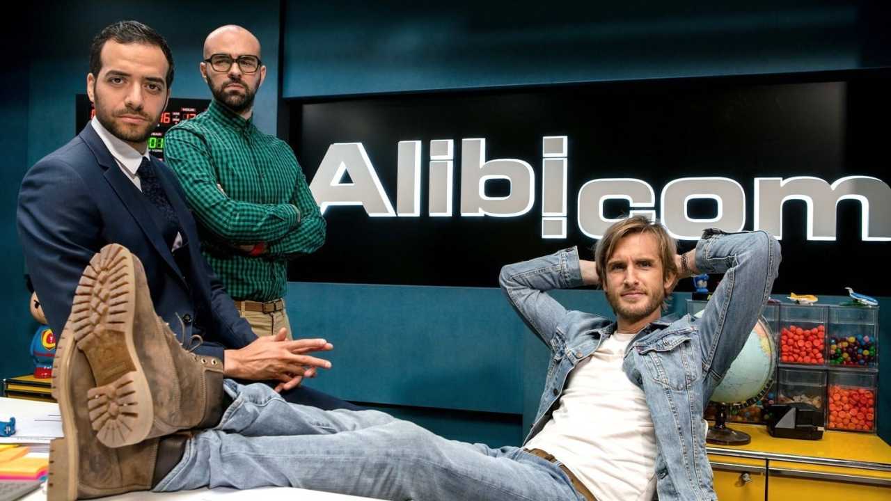 Alibi.com online