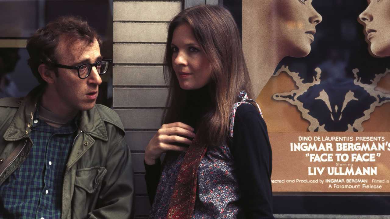 Annie Hall online