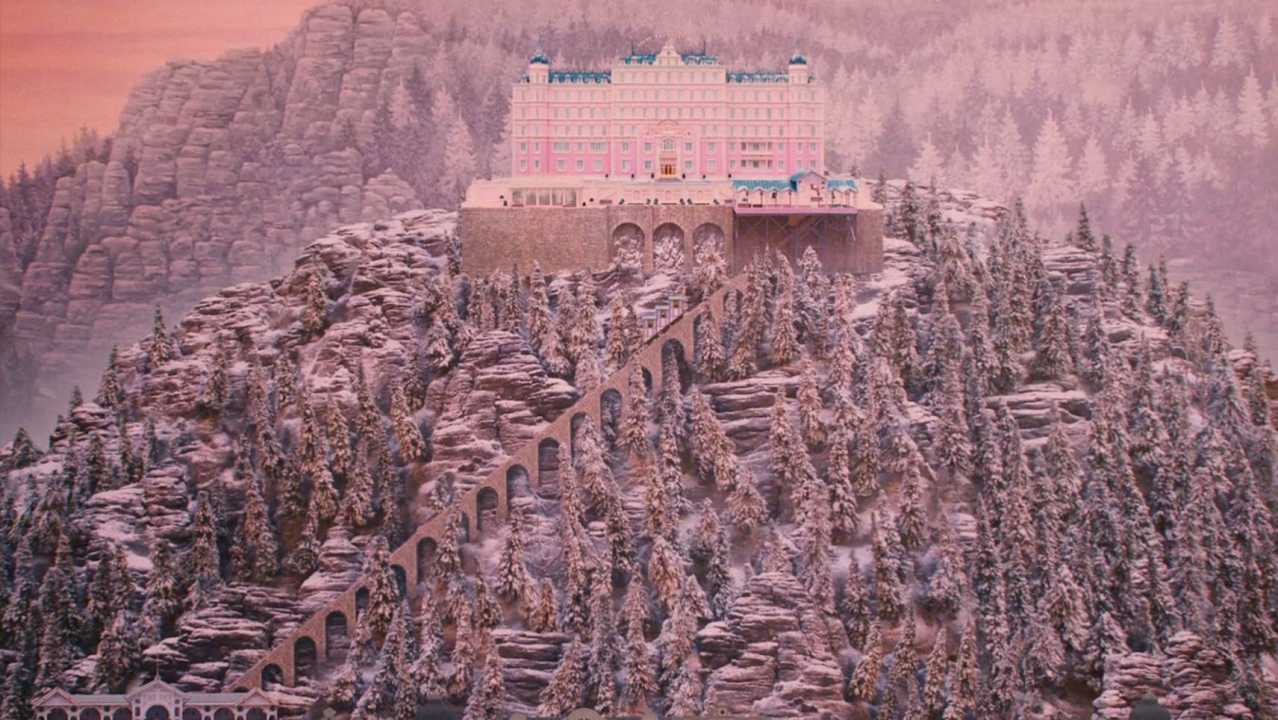 A Grand Budapest Hotel online