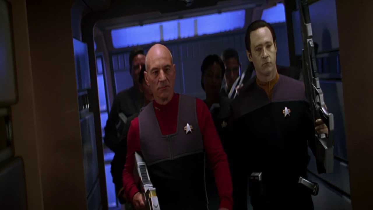 Star Trek: Kapcsolatfelvétel online