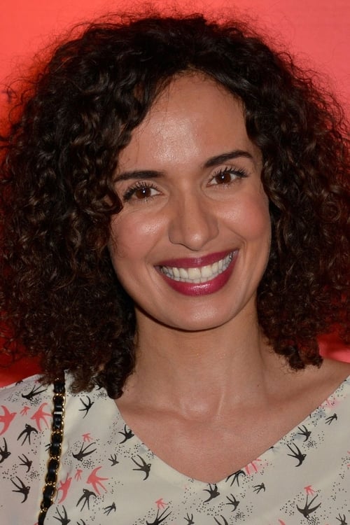 Amelle Chahbi rendező