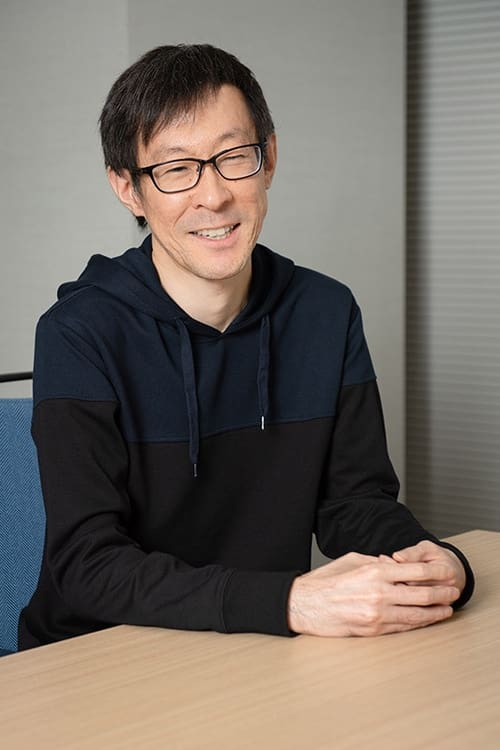 Hajime Kamoshida rendező