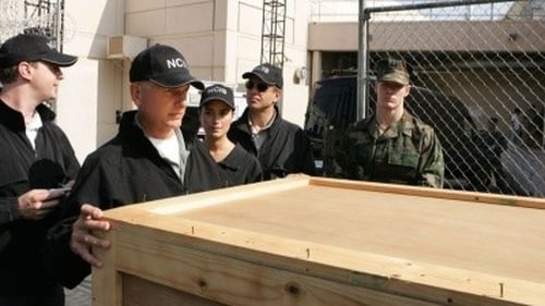 NCIS 6. évad Köpeny online