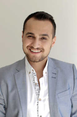 Savaş Satış