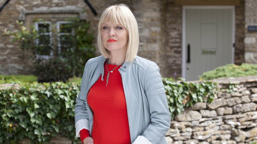 Agatha Raisin 1. évad Az áradás napja online
