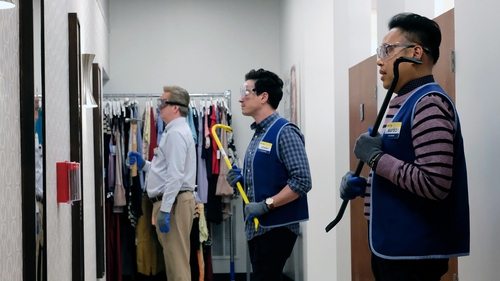 Superstore - Az agyament műszak 4. évad Apró bűnök online