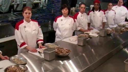 Gordon Ramsay - A pokol konyhája 6. évad 15 szakács versenyez online