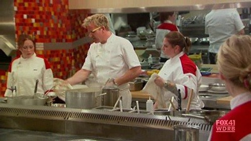Gordon Ramsay - A pokol konyhája 8. évad 8 szakács versenyez online