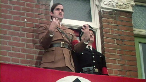 Monty Python Repülő Cirkusza 1. évad A csupasz hangya online