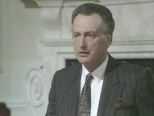 Yes, Prime Minister 2. évad 7. epizód online