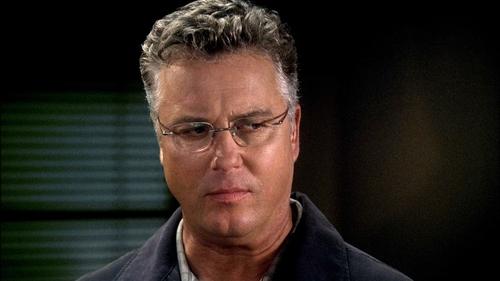 CSI: A helyszínelők 2. évad Lúgos hatás online
