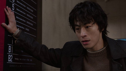 모두가 자신의 무가치함과 싸우고 있다 1. évad 2. epizód online