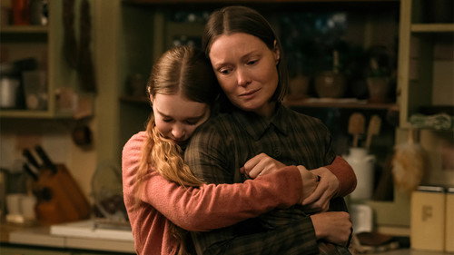 Carrie 1. évad TESTNEVELÉS online