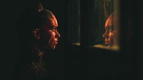 Carrie 1. évad EMELT FIZIKA online