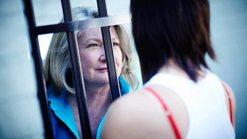 Wentworth, a nők börtöne 1. évad 6. epizód online