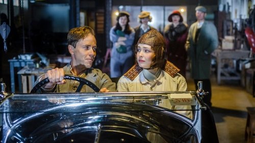 Miss Fisher rejtélyes esetei 2. évad Vér a volánnál online