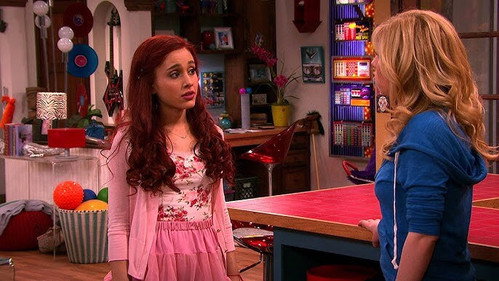 Sam és Cat 1. évad Drón, bébi, drón! online